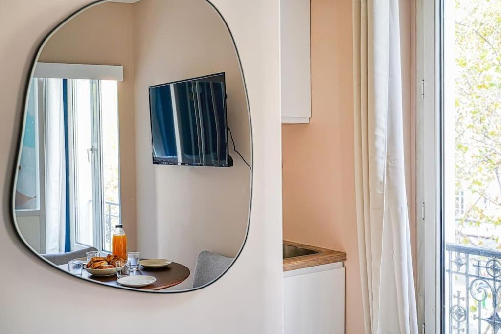 Appartement Colore Wagram - II Paris Luaran gambar