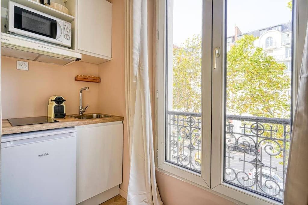 Appartement Colore Wagram - II Paris Luaran gambar